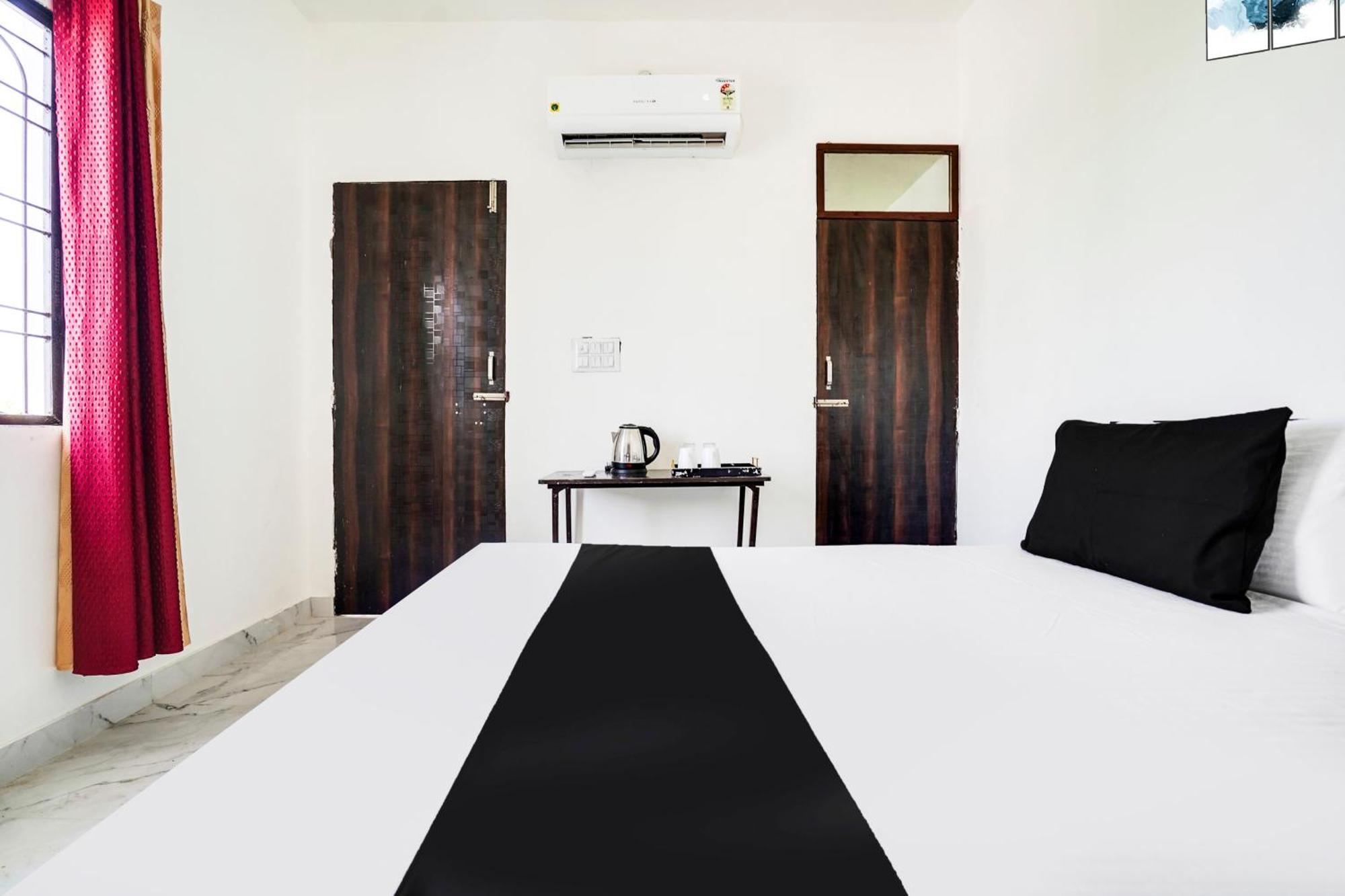 Hotel O The Moon Барели Экстерьер фото